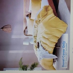 Nestl yellow 3 piece duvet cover set King double brushed 2 shams 104x90 inch New